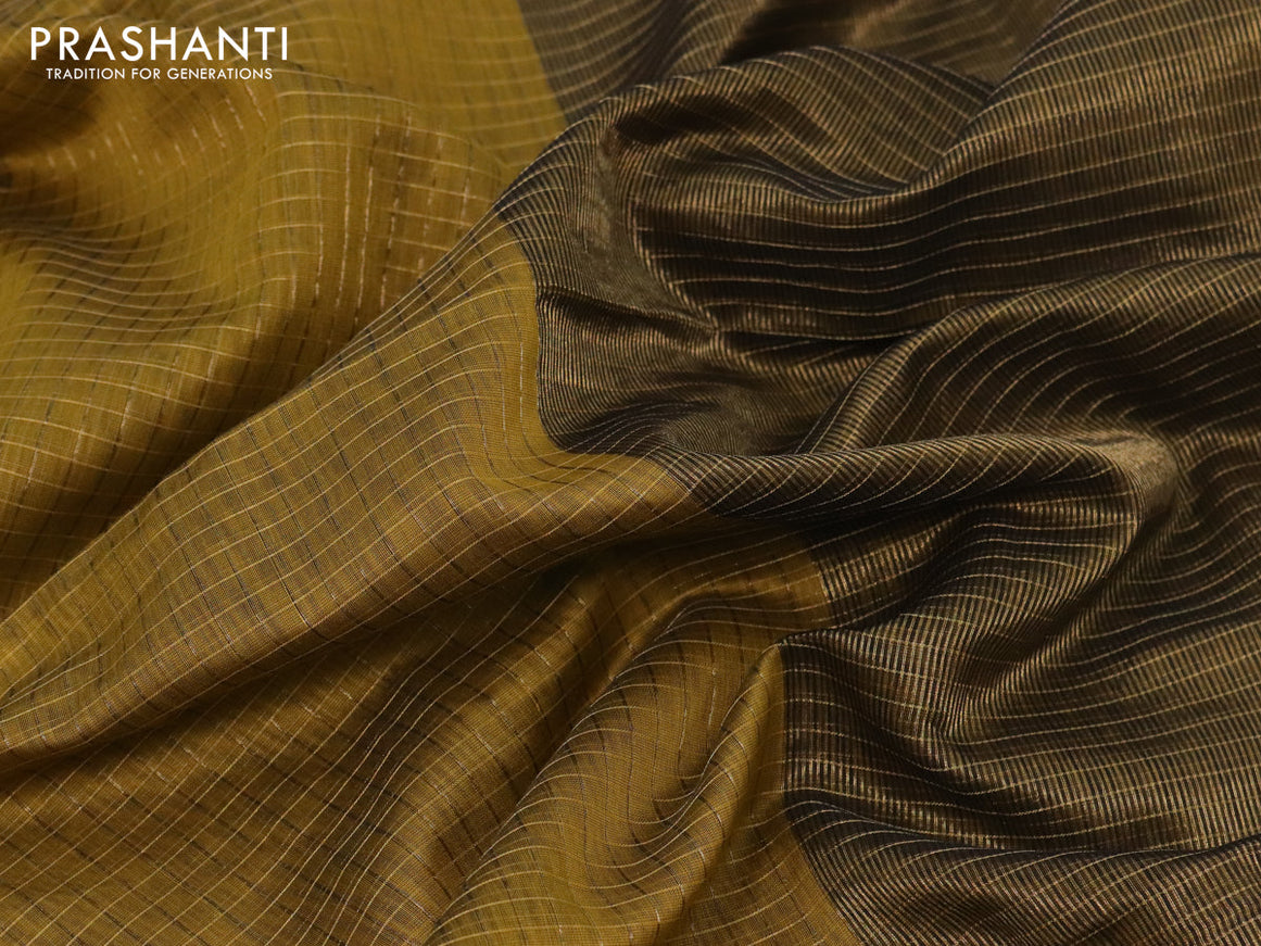 Maheshwari silk cotton saree mehendi green shade and black with allover zari woven checked pattern and zari woven border