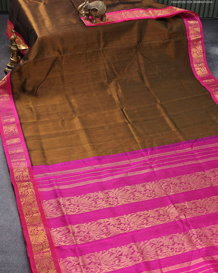 10 yards silk cotton saree dark mehendi green and pink with plain body and floral zari woven border without blouse
