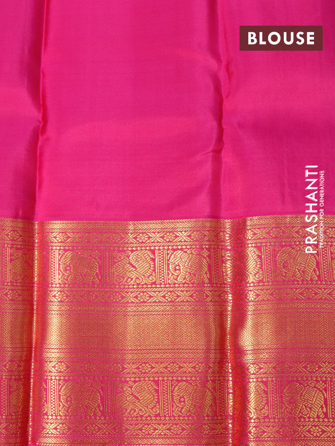 Pure kanjivaram silk saree green and pink with allover zari weaves and long zari woven korvai border