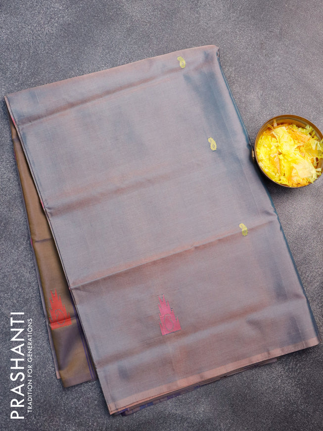 Banana pith saree dual shade of peachish green and dual shade of bluish mustard with thread woven buttas in borderless style with blouse