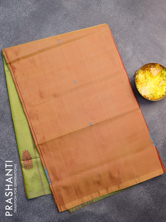 Banana pith saree dual shade of dark mustard and light green with thread woven buttas in borderless style with blouse