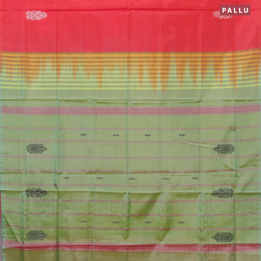 Banana pith saree red and dual shade of pastel green with thread woven buttas in borderless style with blouse