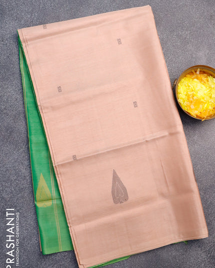 Banana pith saree sandal and green with thread woven buttas in borderless style with blouse