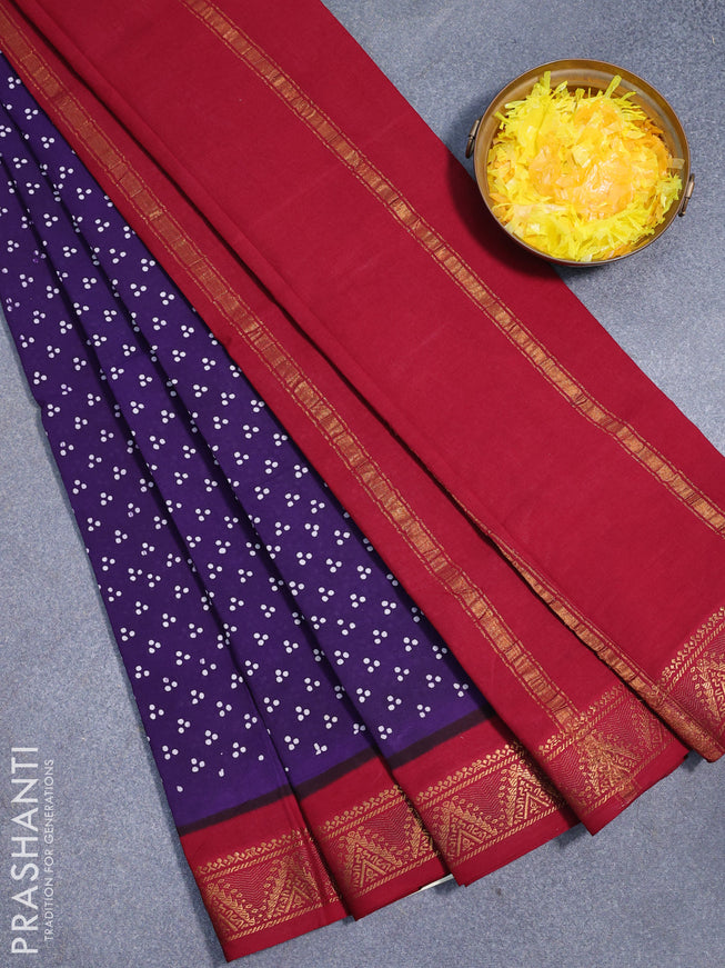 Sungudi cotton saree violet and maroon with allover polka dots prints and zari woven border without blouse