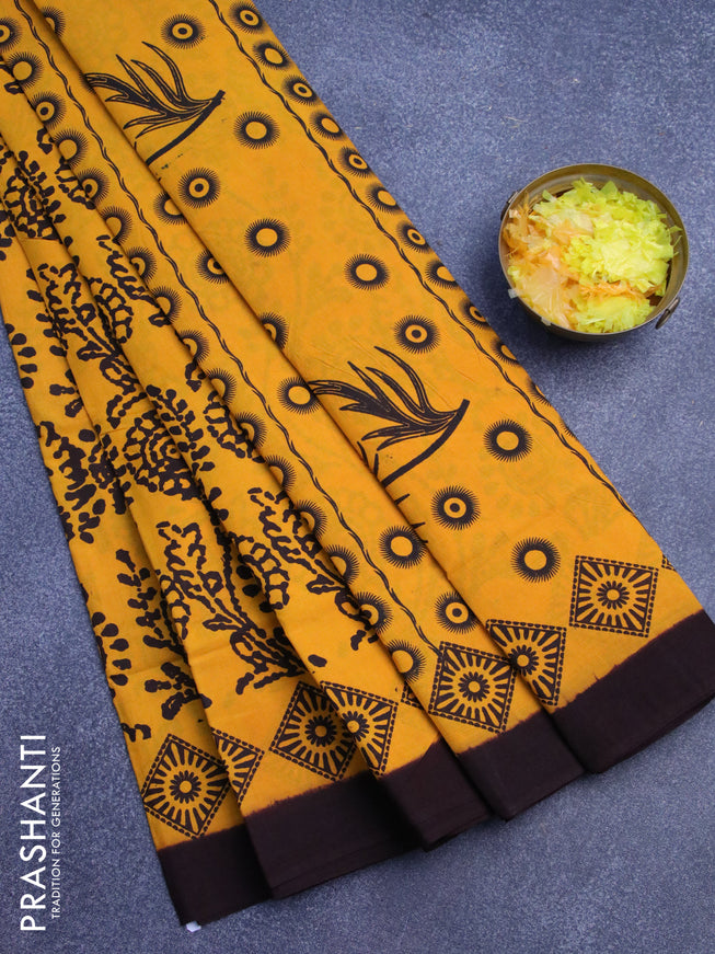 Sungudi cotton saree mango yellow and deep coffee brown with allover prints and simple border without blouse