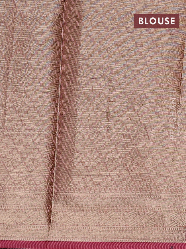 Banarasi kota saree peach shade and pink with allover thread & zari woven geometric wevaes and zari woven border