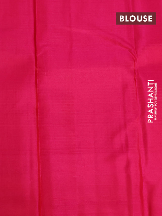 Pure kanjivaram silk saree peach shade and pink with allover checked pattern and simple border