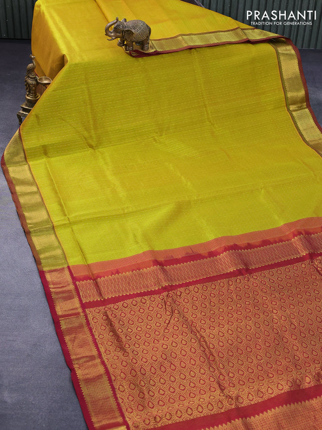 10 yards silk cotton saree yellowish green and maroon with allover zari weaves & buttas and zari woven border