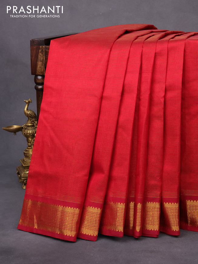 10 yards silk cotton saree red with allover vairaosi pattern and zari woven border