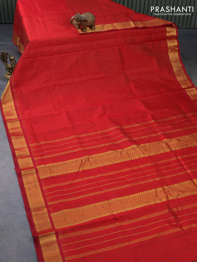 10 yards silk cotton saree red with allover vairaosi pattern and zari woven border