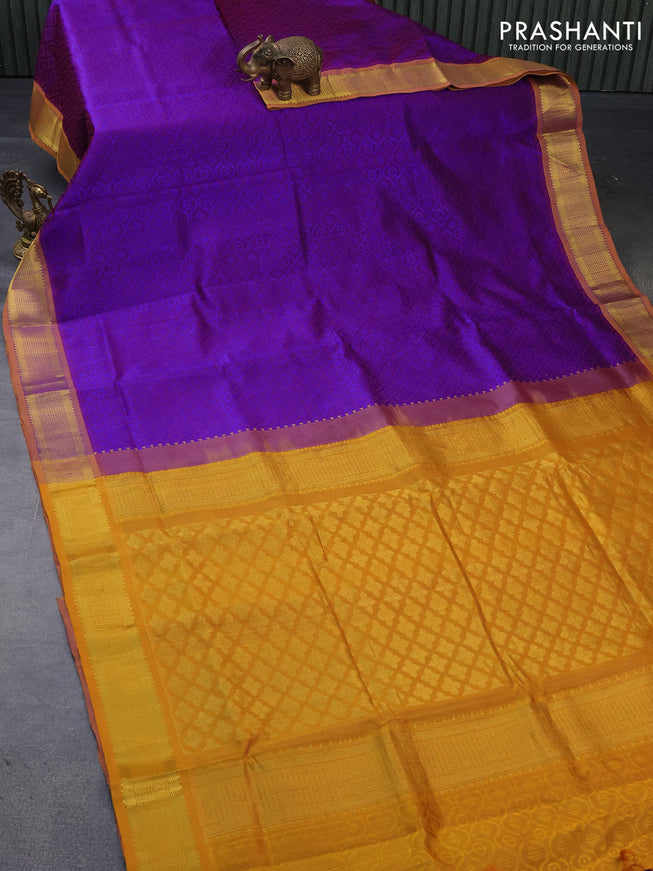 10 yards silk cotton saree dual shade of blue and mustard yellow with allover self emboss jacquard and zari woven border