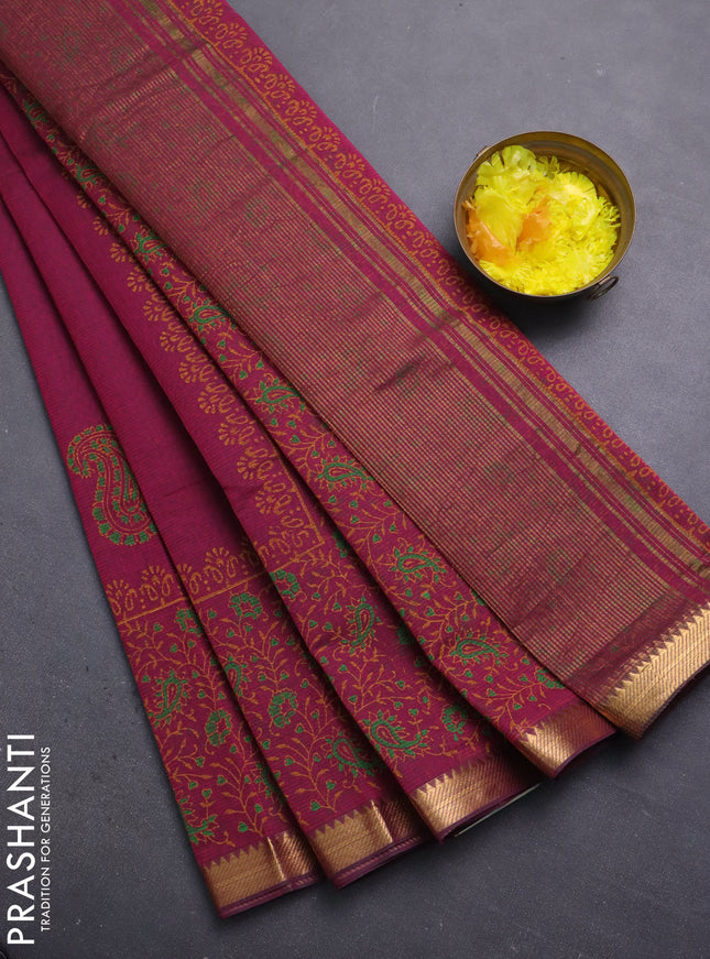 Mangalagiri cotton block printed saree magenta pink with paisley butta prints and mangalgiri border