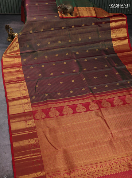 Pure kanchipuram silk saree dual shade of bottle green and kumkum red with allover vairosi pattern & zari buttas and rich zari woven border