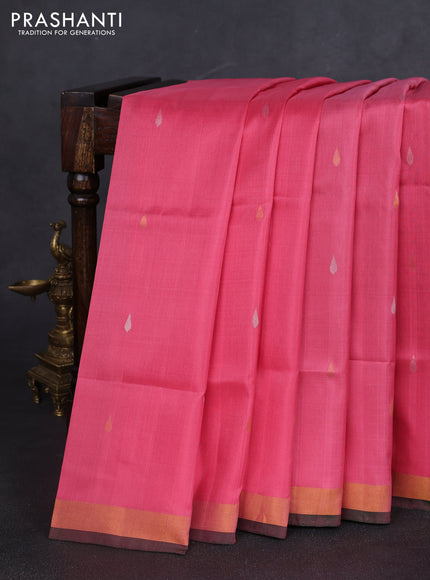 Pure uppada silk saree peach pink and dark green with silver & gold zari woven thilak buttas and jamdhani design pallu