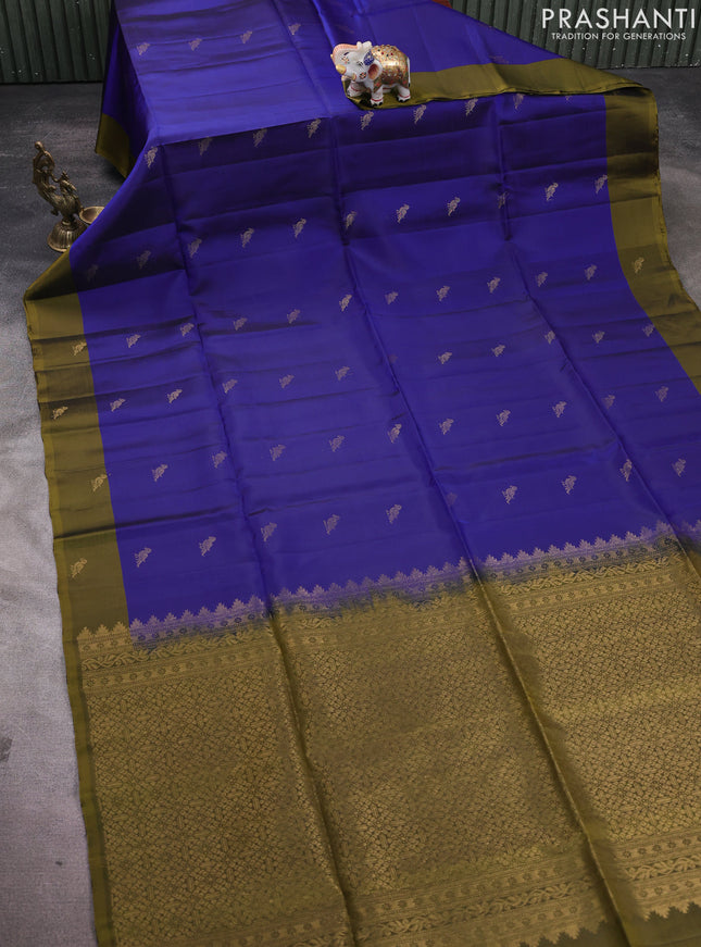 Kanchipuram soft silk saree navy blue and mehendi green with zari woven buttas and zari woven butta border