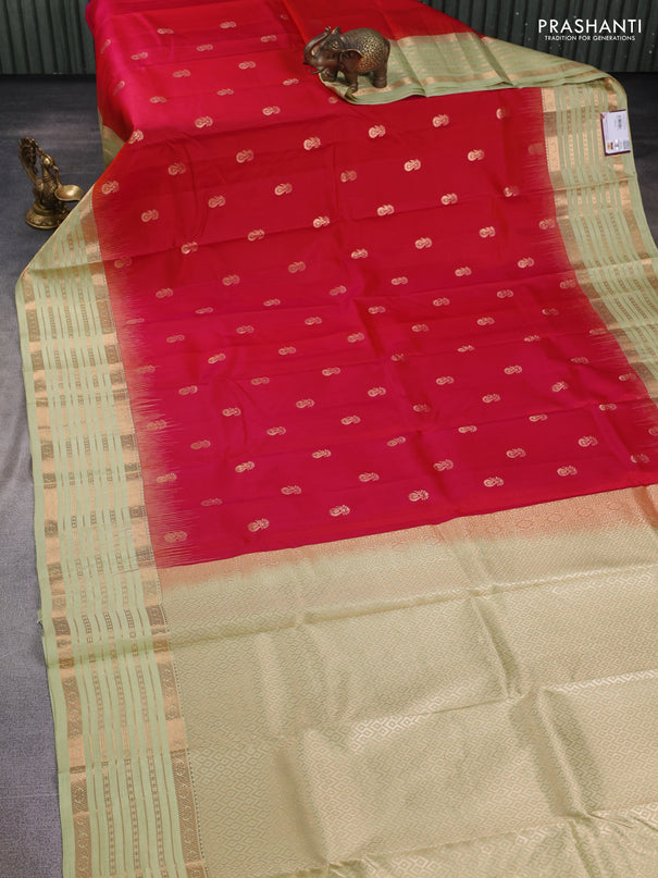Pure kanchipuram silk saree red and pista green with annam zarin woven butta border and zari woven border