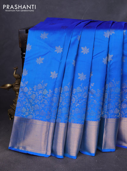 Pure kanchipuram silk saree blue with zari woven buttas and zari woven korvai border