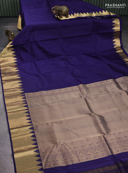Pure kanchipuram silk saree navy blue with plain body and temple zari woven border