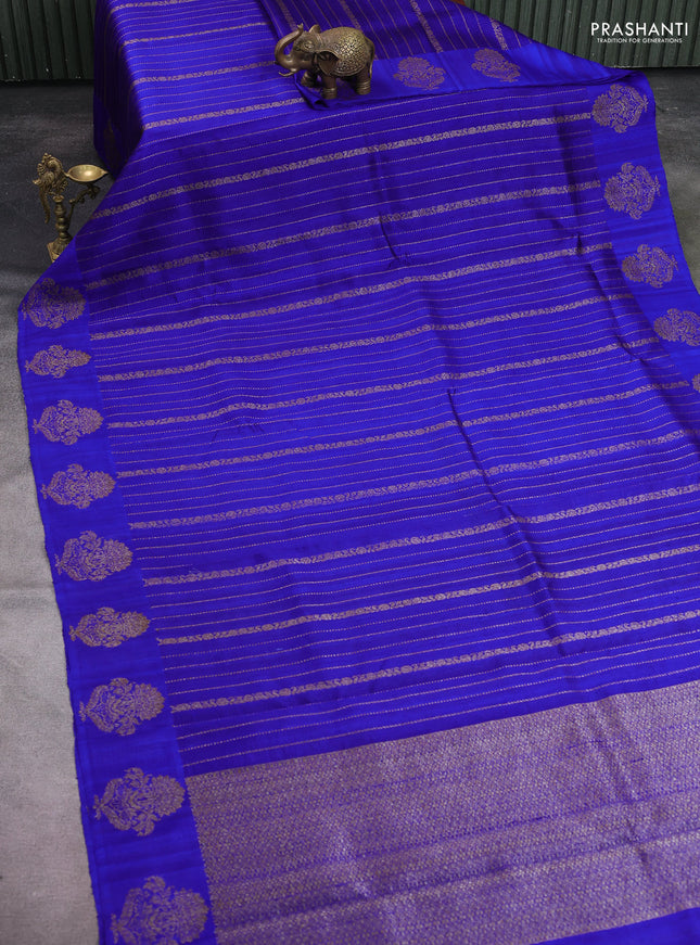 Banarasi raw silk saree blue with allover thread & zari weaves and woven butta border