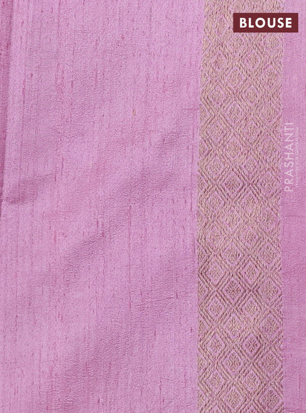 Banarasi raw silk saree light pink with allover rangat weaves in borderless style