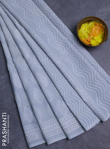 Jaipur cotton saree grey with allover batik prints and printed border