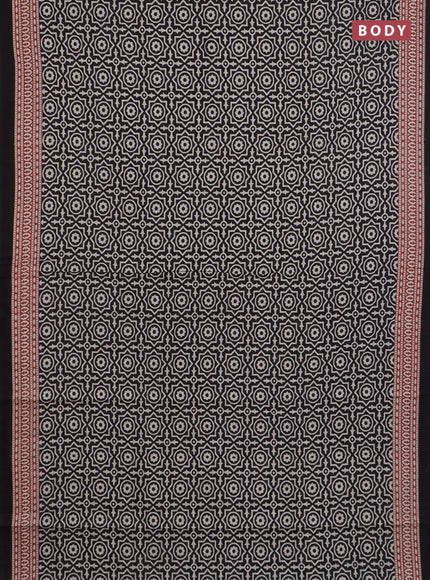 Jaipur cotton saree black and maroon with allover geomatric prints and printed border