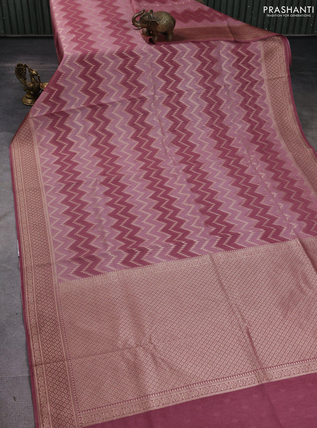 Banarasi silk cotton saree mauve pink with allover zigzag zari weaves and zari woven border