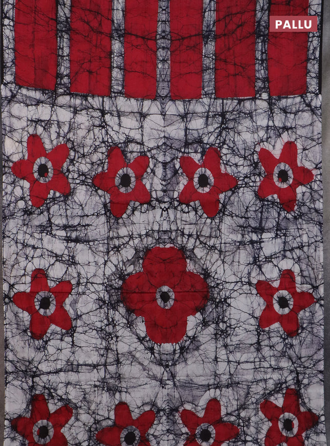 Jaipur cotton saree black and maroon with allover batik prints in borderless style