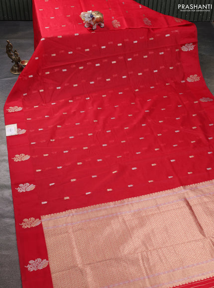 Art kota saree red with zari woven buttas and zari woven floral butta border