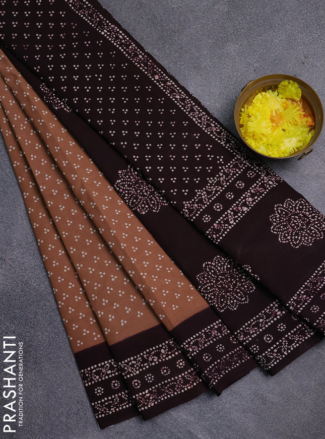Sungudi cotton saree dark sandal and wine shade with allover butta prints and printed border