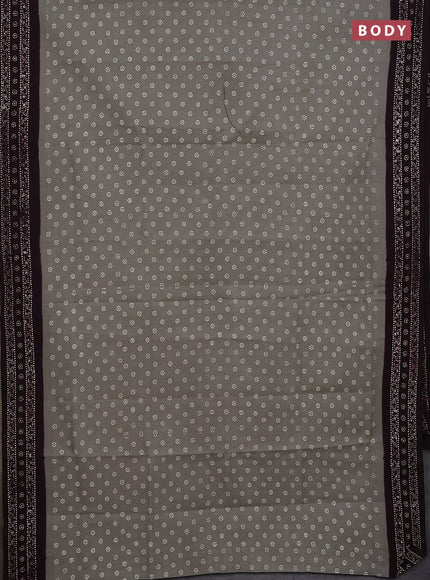 Sungudi cotton saree grey and wine shade with allover batik prints and printed border