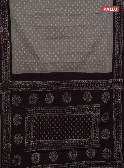 Sungudi cotton saree grey and wine shade with allover batik prints and printed border