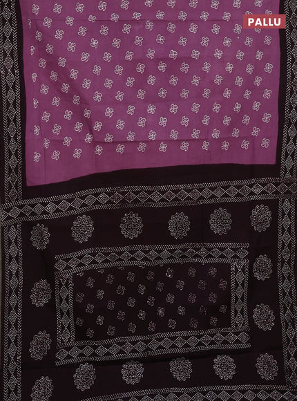 Sungudi cotton saree mauve pink and coffee brown with allover batik prints and printed border