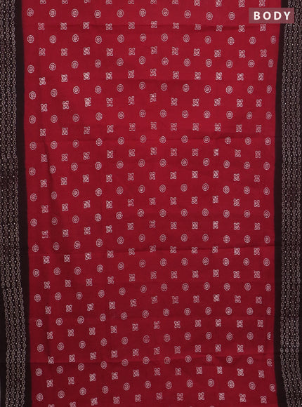 Sungudi cotton saree red and coffee brown with allover batik prints and printed border