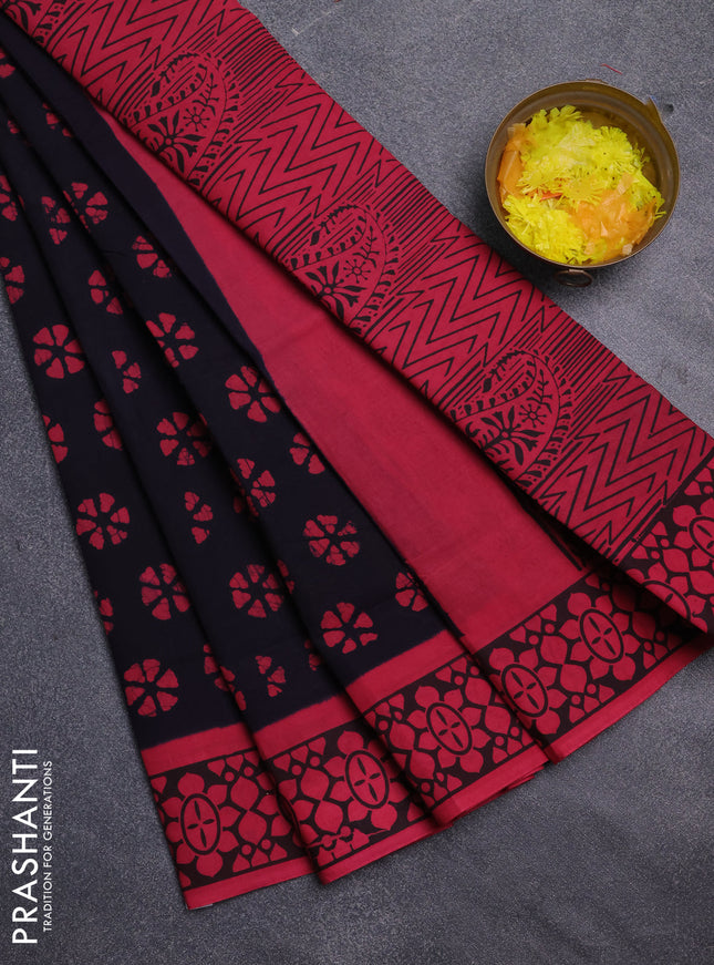 Sungudi cotton saree navy blue and pink with allover batik prints and printed border