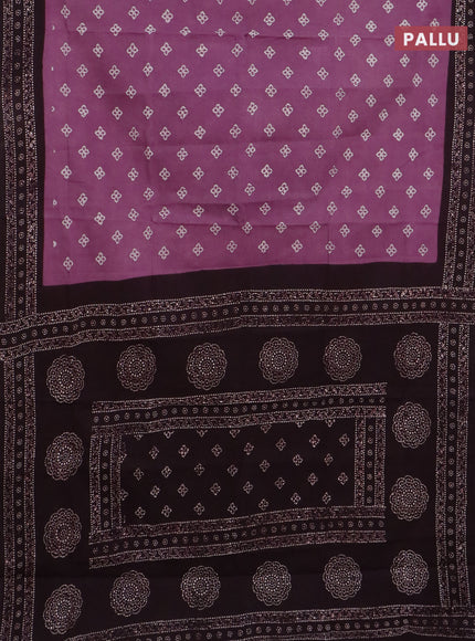 Sungudi cotton saree mauve pink and wine shade with allover batik prints and printed border