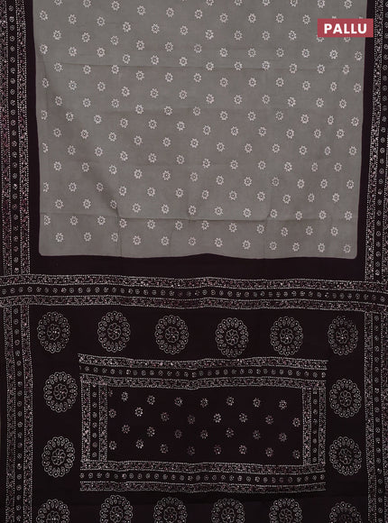Sungudi cotton saree grey and wine shade with allover batik prints and printed border