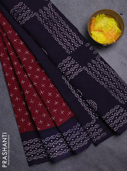 Sungudi cotton saree deep maroon and navy blue with allover butta prints and printed border
