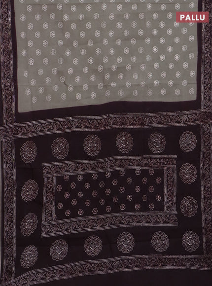 Sungudi cotton saree grey and wine shade with allover batik prints and printed border