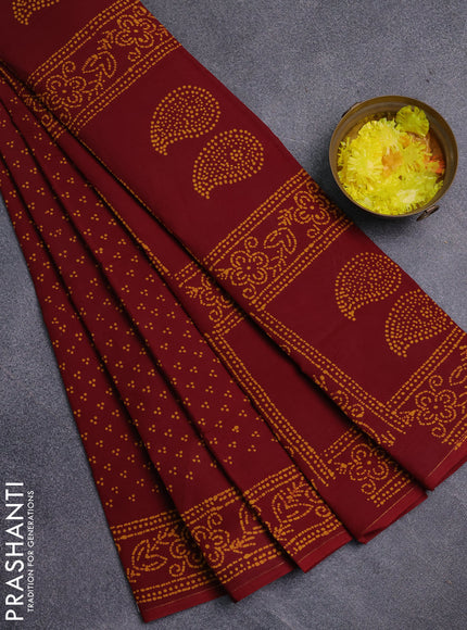 Sungudi cotton saree maroon with allover butta prints and printed border