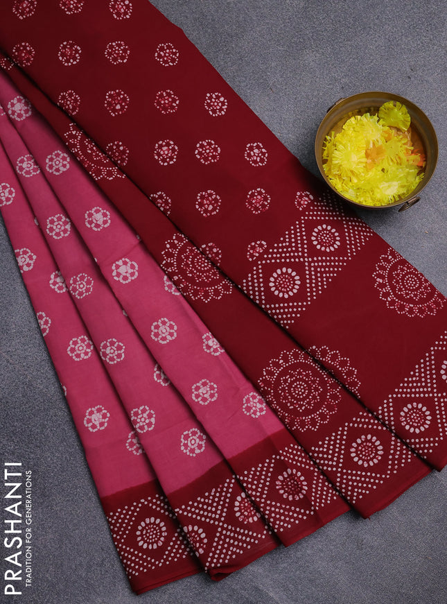 Sungudi cotton saree light pink and maroon with allover batik prints and printed border