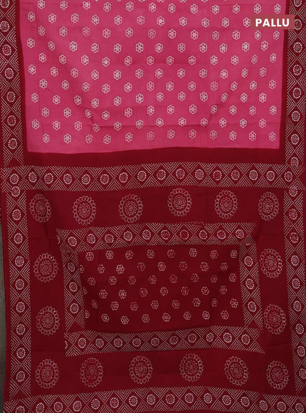 Sungudi cotton saree light pink and maroon with allover batik prints and printed border