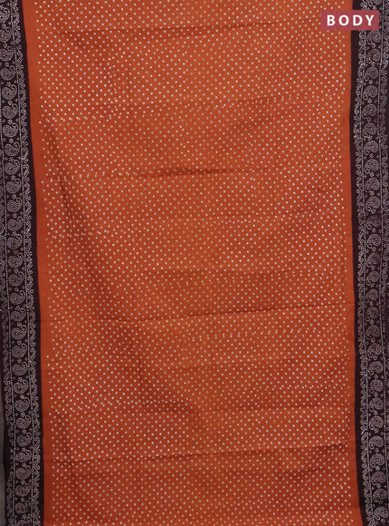 Sungudi cotton saree rust shade and wine shade with allover batik prints and printed border