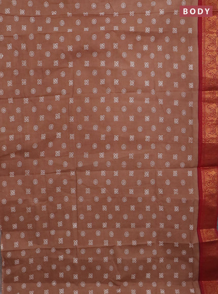 Sungudi cotton saree dark sandal and maroon with allover batik prints and zari woven border