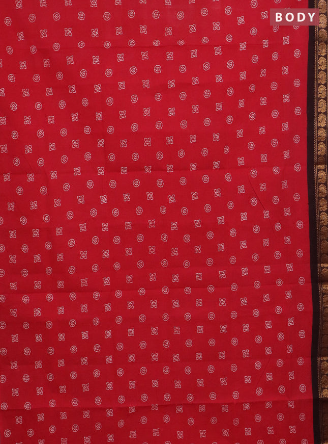 Sungudi cotton saree red and coffee brown with allover batik prints and zari woven border