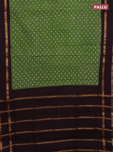 Sungudi cotton saree mehendi green and wine shade with allover batik prints and rettapet zari woven border