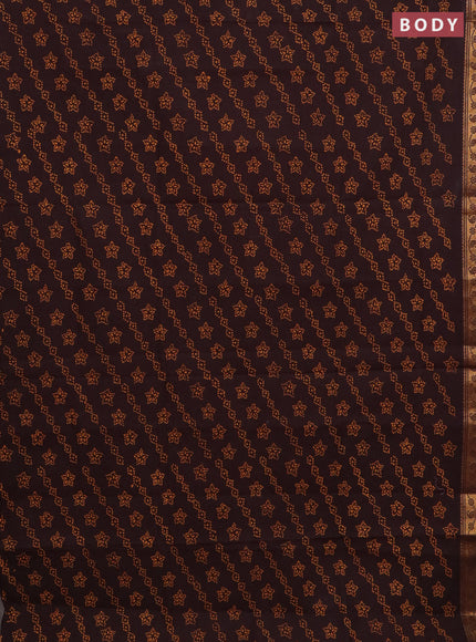 Sungudi cotton saree coffee brown with allover batik prints and zari woven border
