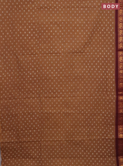Sungudi cotton saree sandal and deep maroon with allover batik prints and zari woven border