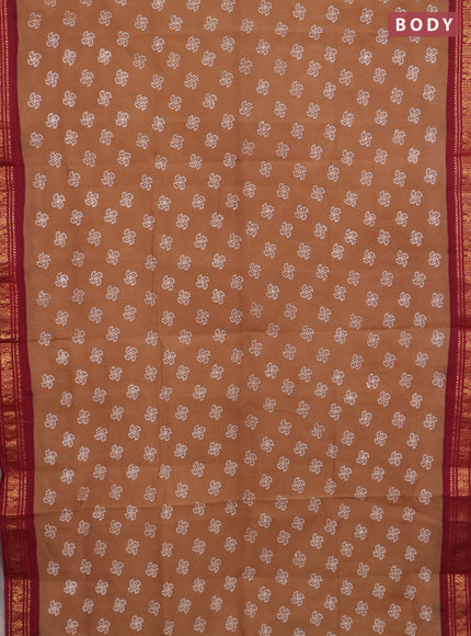 Sungudi cotton saree dark sandal and maroon with allover batik prints and zari woven border