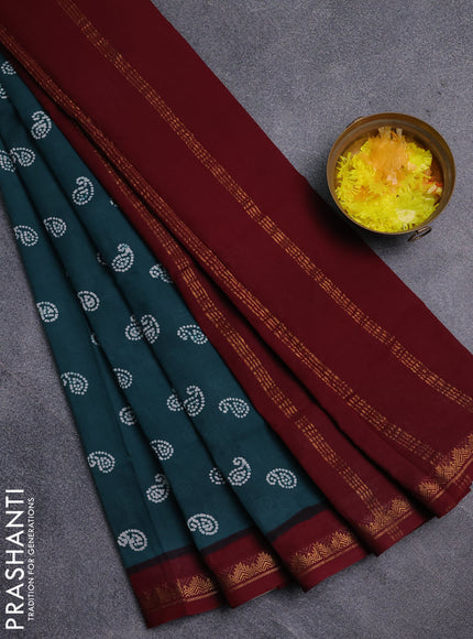 Sungudi cotton saree peacock green and maroon with allover paisley butta prints and zari woven border